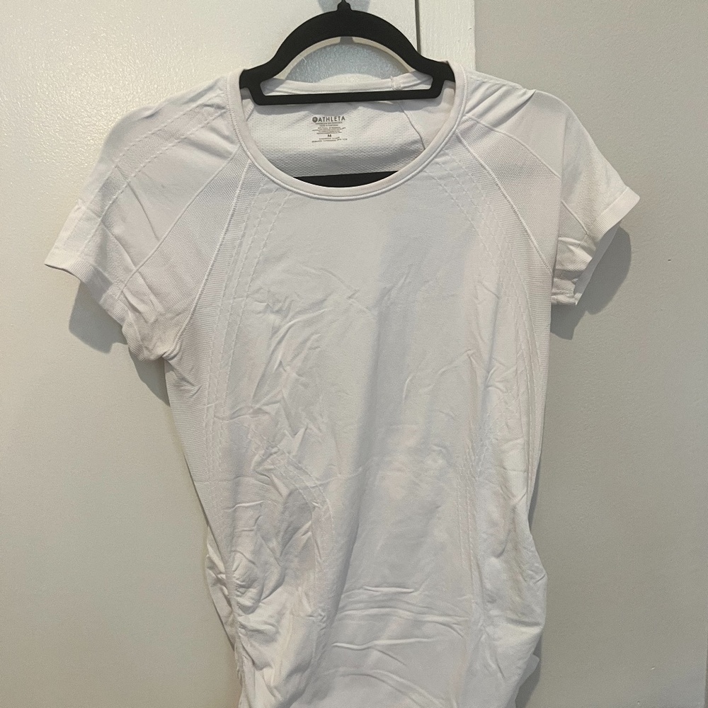 athleta workout shirt